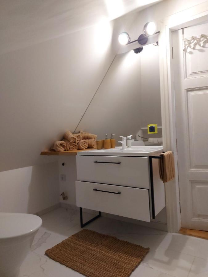 Modern History Apartment Tallinn Exterior foto