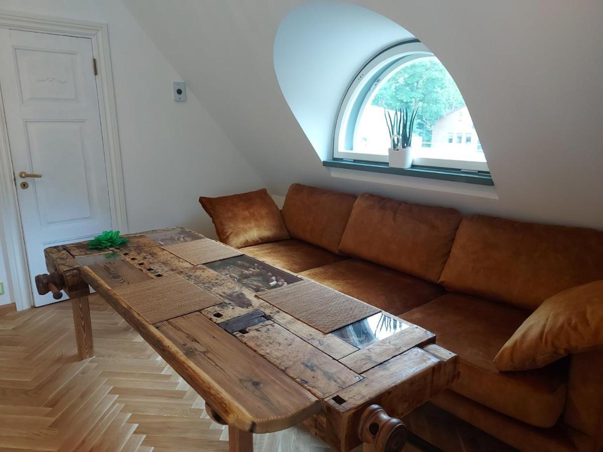 Modern History Apartment Tallinn Exterior foto