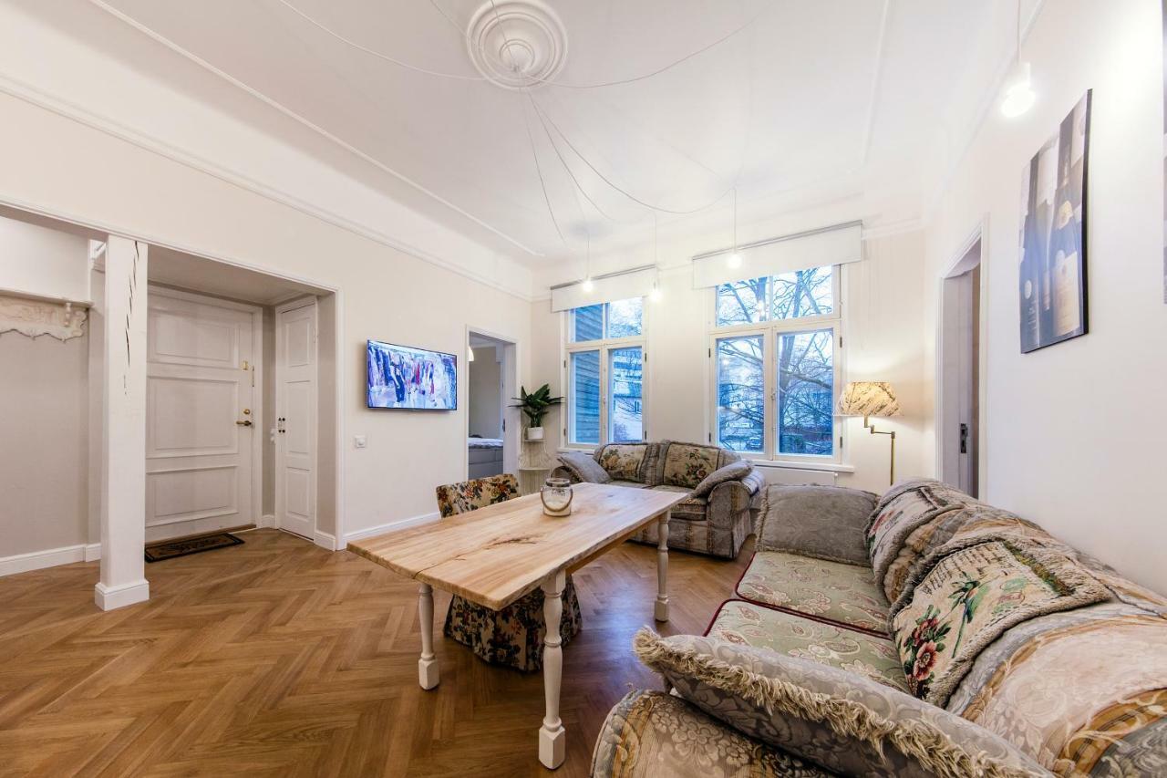 Modern History Apartment Tallinn Exterior foto